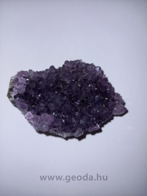 Ametiszt (kisebb) 04